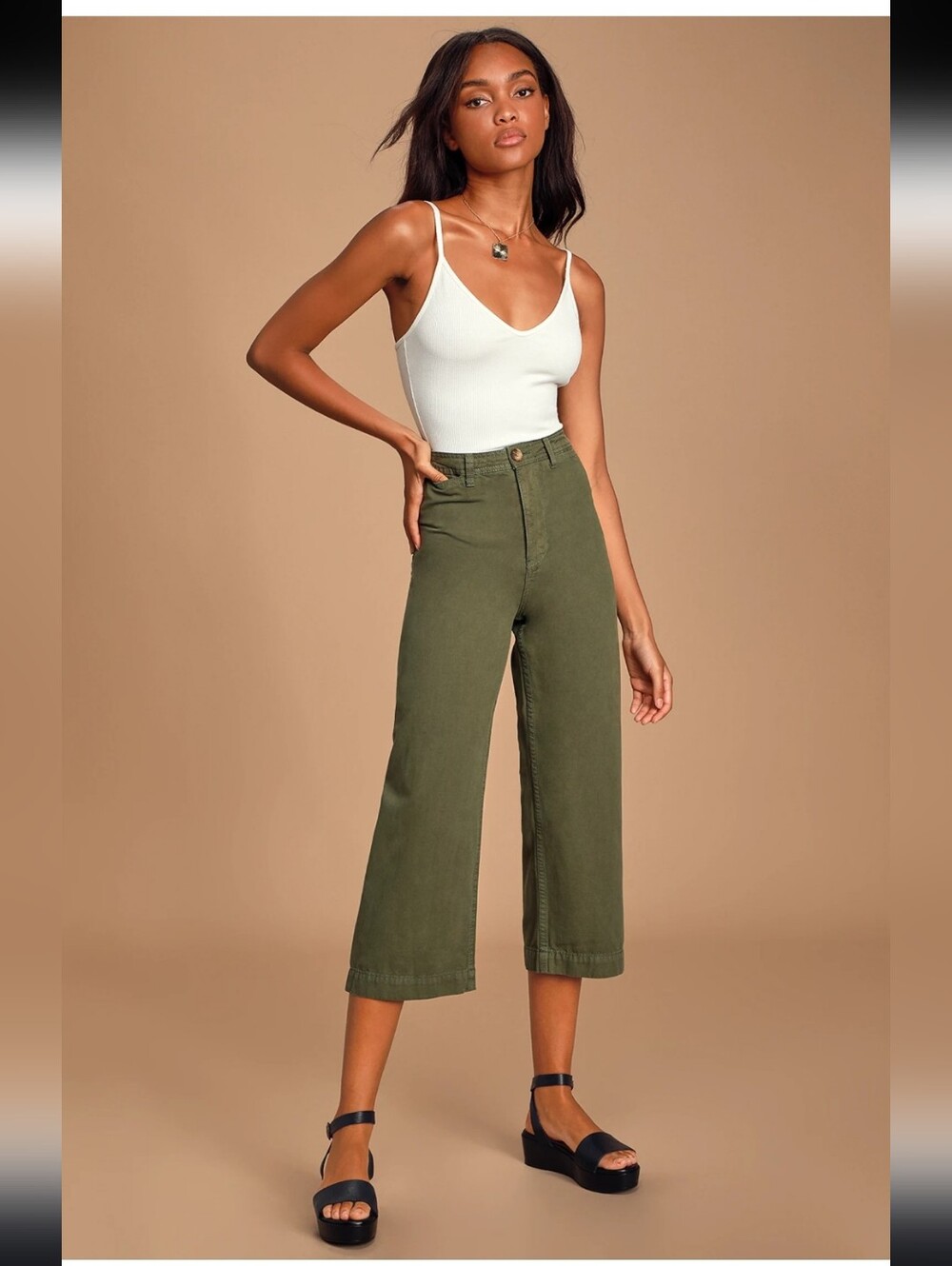 Crop Pants - Picture 2 of 8
